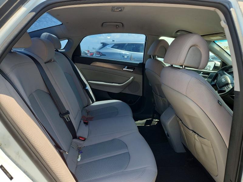 Photo 10 from auction – 2015 HYUNDAI SONATA with VIN 5NPE34AF0FH091919