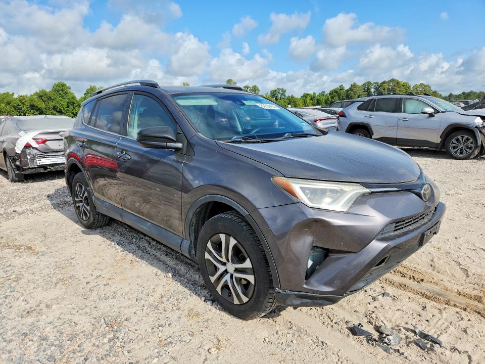 Photo 4 from auction – 2017 TOYOTA RAV4 with VIN 2T3BFREV6HW643279