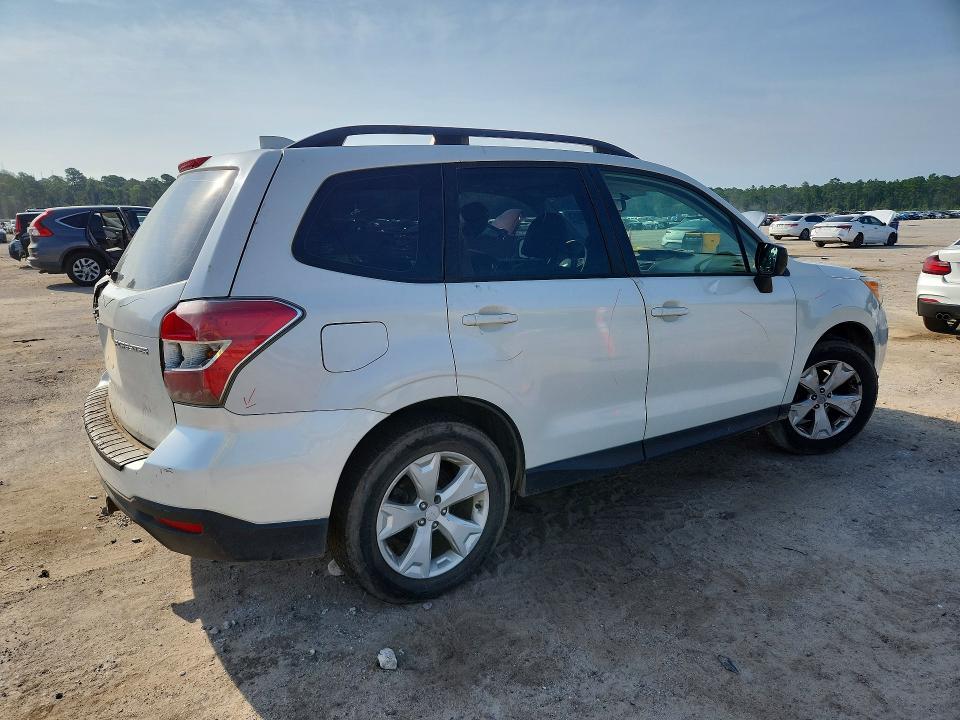 Photo 3 from auction – 2016 SUBARU FORESTER with VIN JF2SJABC3GH445526
