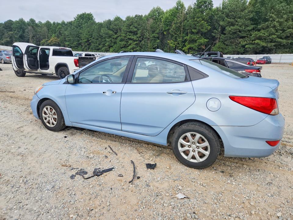 Photo 2 from auction – 2013 HYUNDAI ACCENT with VIN KMHCT4AE4DU446426
