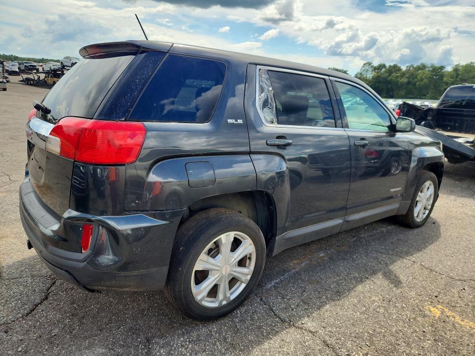 Photo 3 from auction – 2017 GMC TERRAIN with VIN 2GKALMEK0H6299767