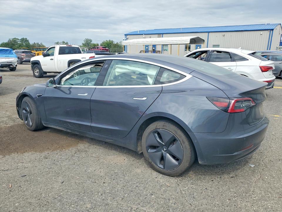 Photo 2 from auction – 2018 TESLA MODEL 3 with VIN 5YJ3E1EB3JF087099