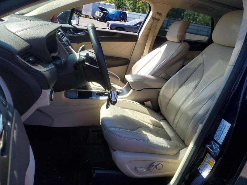 Photo 7 from auction – 2017 LINCOLN MKC with VIN 5LMTJ3DH1HUL54361