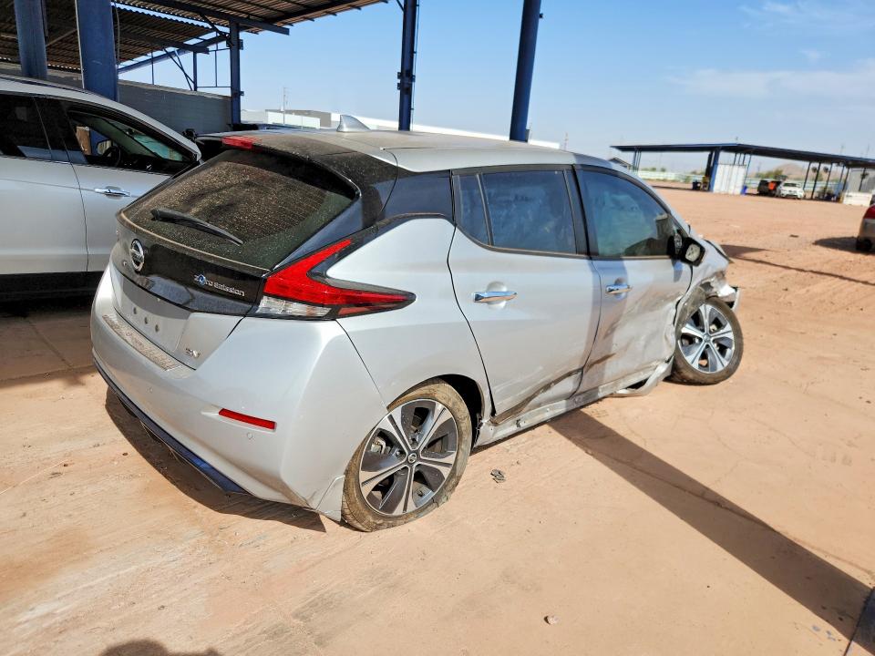 Photo 3 from auction – 2020 NISSAN LEAF with VIN 1N4AZ1CP2LC305565