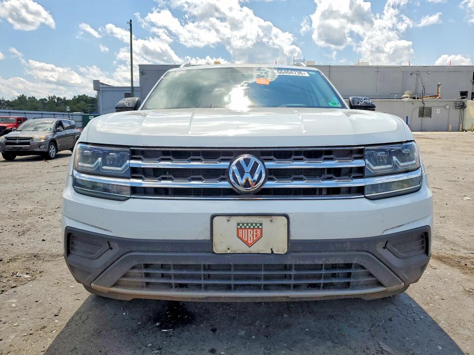 Photo 5 from auction – 2018 VOLKSWAGEN ATLAS with VIN 1V2BR2CA5JC501186