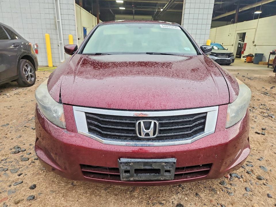 Photo 5 from auction – 2010 HONDA ACCORD with VIN 1HGCP2F39AA165130