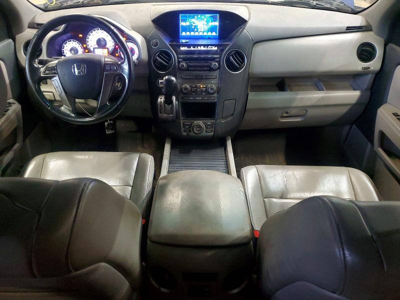 Photo 8 from auction – 2014 HONDA PILOT 4X4 with VIN 5FNYF4H75EB043770
