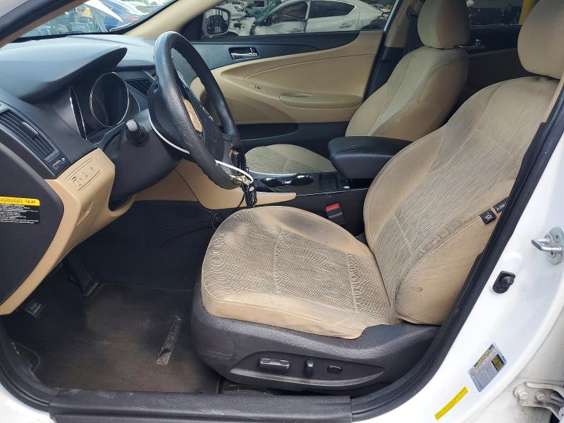 Photo 7 from auction – 2012 HYUNDAI SONATA with VIN 5NPEB4AC4CH410386
