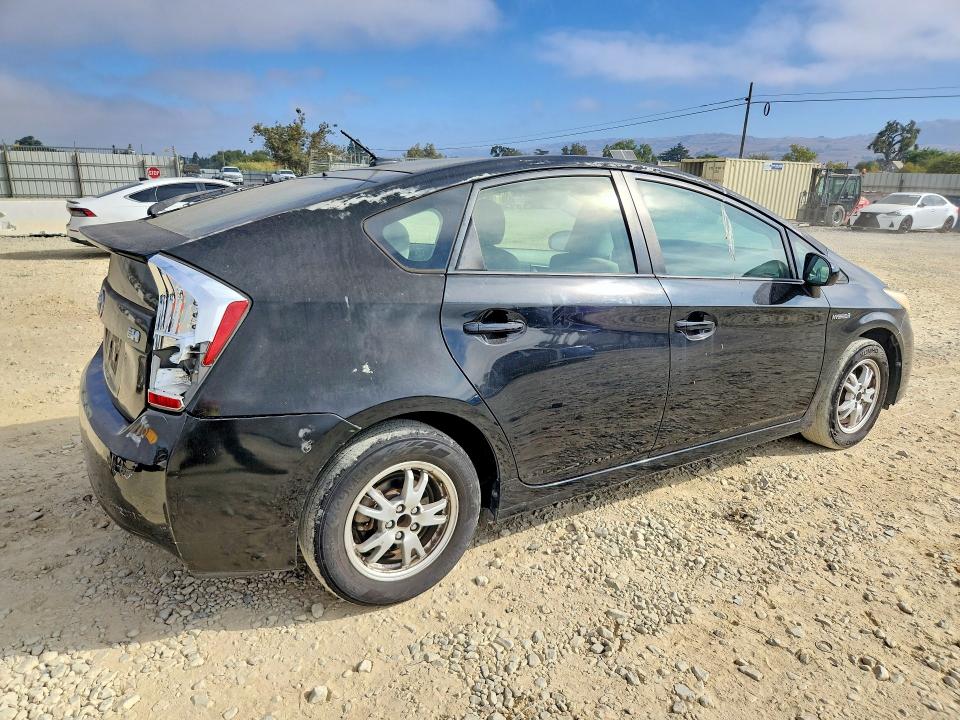 Photo 3 from auction – 2010 TOYOTA PRIUS with VIN JTDKN3DU6A5181957