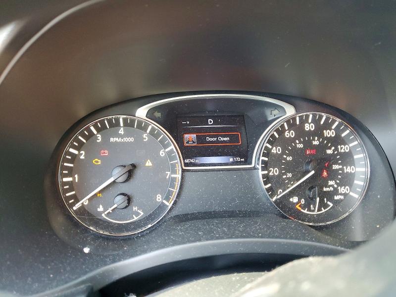 Photo 9 from auction – 2017 NISSAN PATHFINDER with VIN 5N1DR2MNXHC911497