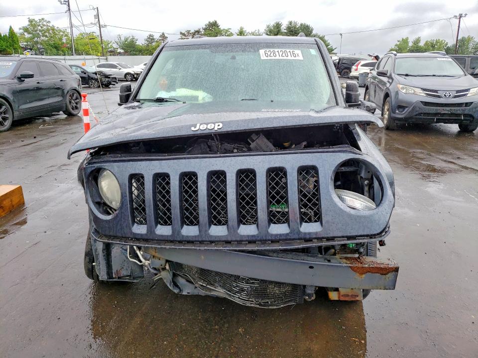 Photo 5 from auction – 2014 JEEP PATRIOT with VIN 1C4NJRBB2ED820781