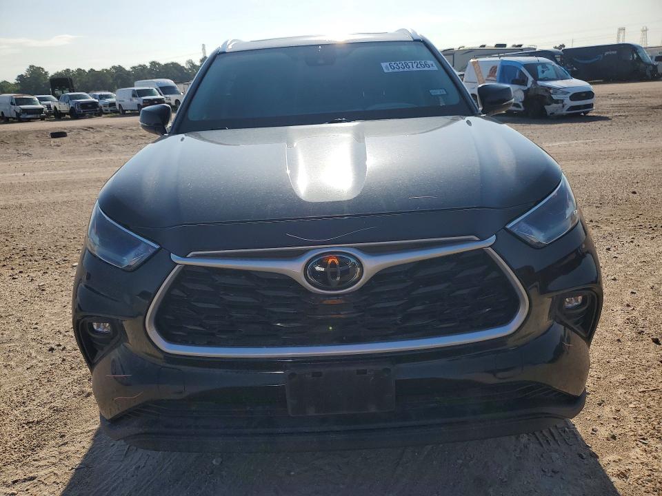 Photo 5 from auction – 2021 TOYOTA HIGHLANDER with VIN 5TDGZRAH2MS031816