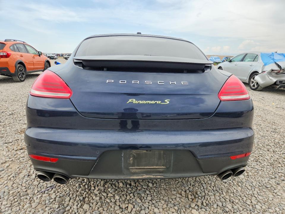 Photo 6 from auction – 2016 PORSCHE PANAMERA with VIN WP0AD2A72GL040623