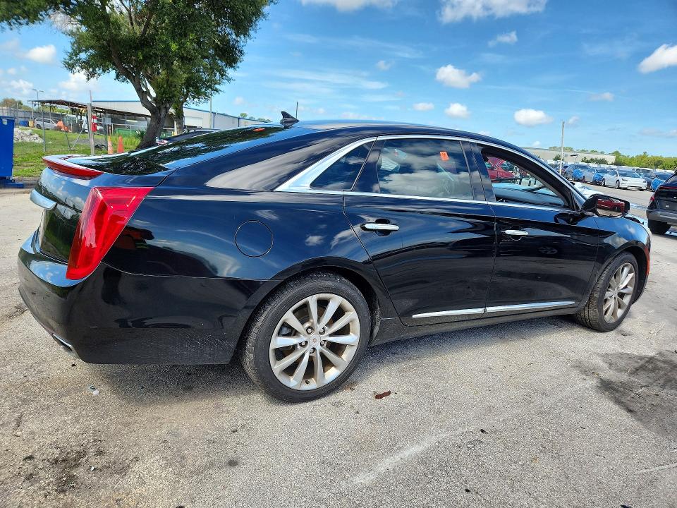 Photo 3 from auction – 2014 CADILLAC XTS with VIN 2G61N5S31E9290811