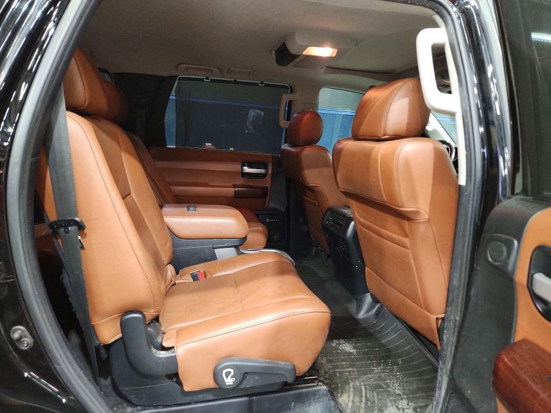 Photo 11 from auction – 2012 TOYOTA SEQUOIA with VIN 5TDDW5G12CS059404
