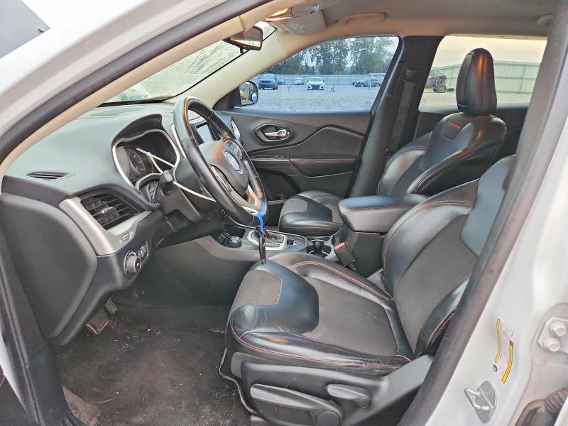 Photo 7 from auction – 2015 JEEP CHEROKEE with VIN 1C4PJMBS6FW667436
