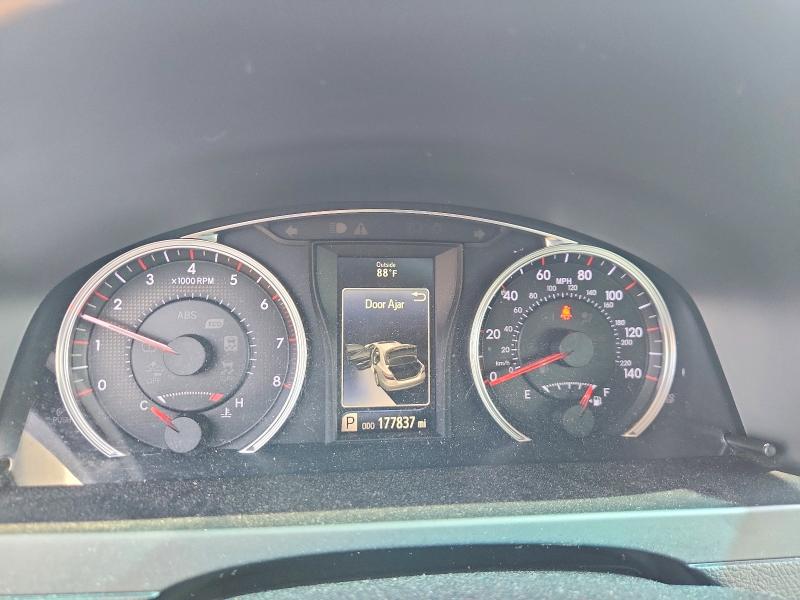 Photo 9 from auction – 2017 TOYOTA CAMRY with VIN 4T1BF1FK6HU301345
