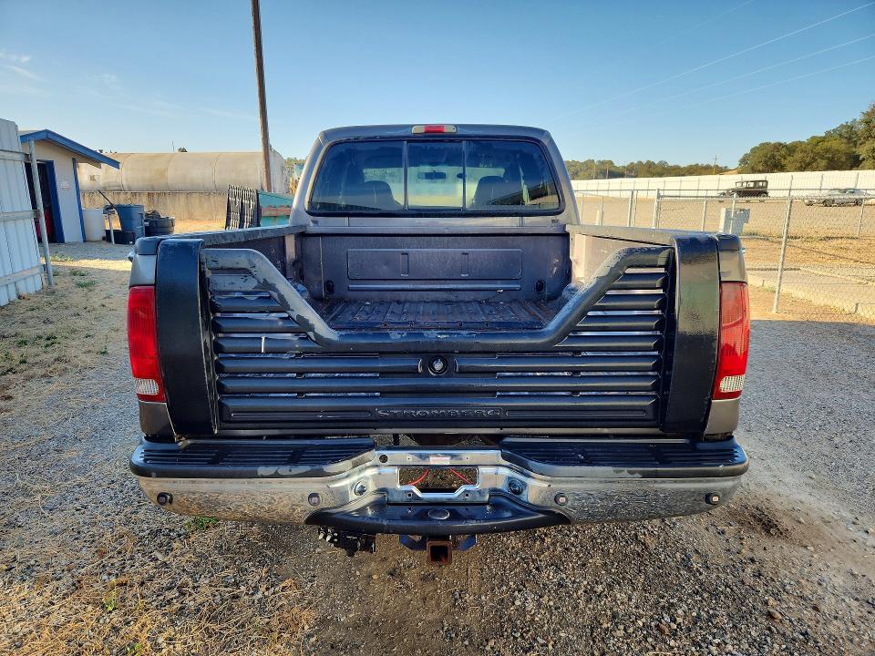 Photo 6 from auction – 2004 FORD F250 with VIN 1FTNW20P54EB31396