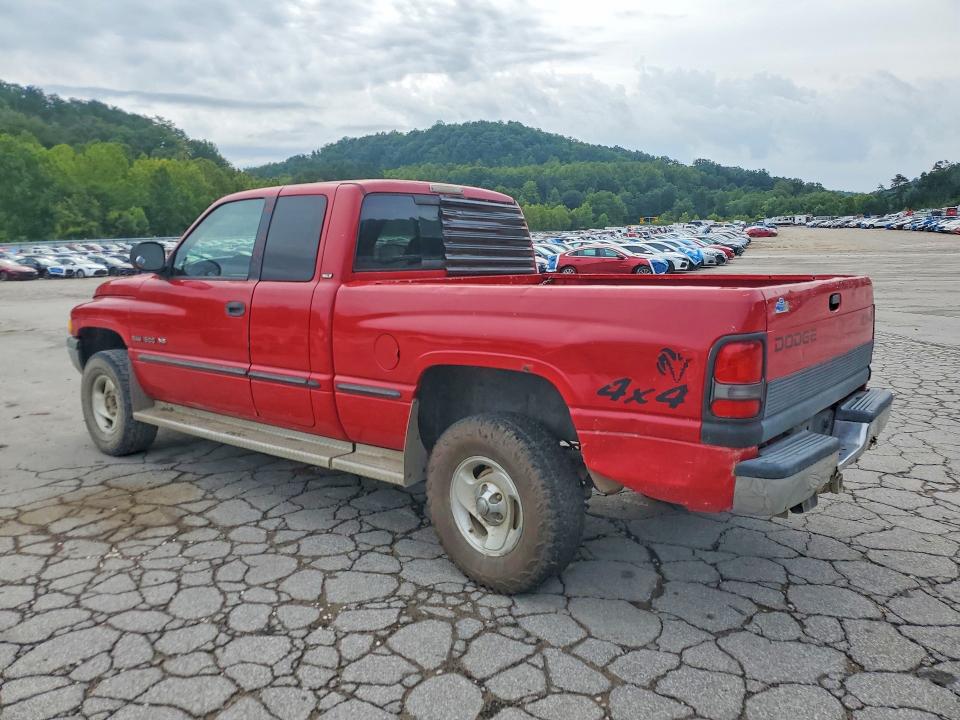 Photo 2 from auction – 1999 DODGE RAM 1500 with VIN 3B7HF13Y3XG190438