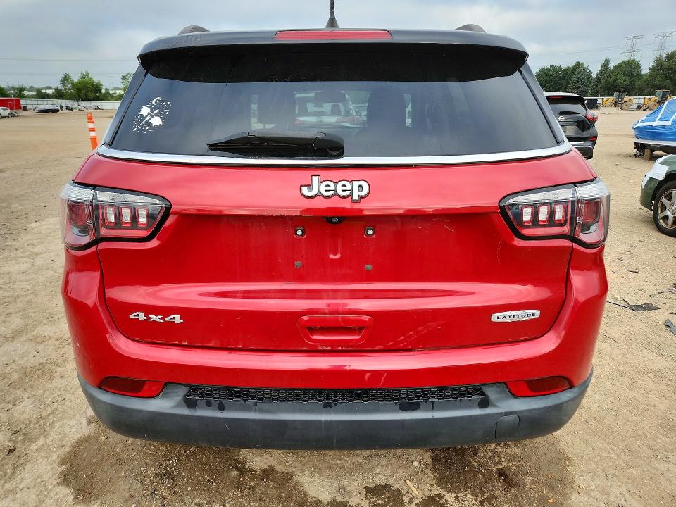 Photo 6 from auction – 2018 JEEP COMPASS with VIN 3C4NJDBB4JT117660