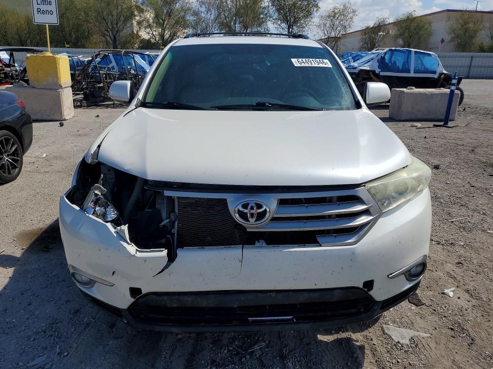 Photo 5 from auction – 2013 TOYOTA HIGHLANDER with VIN 5TDZK3EH5DS098530