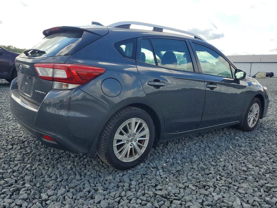 Photo 3 from auction – 2018 SUBARU IMPREZA with VIN 4S3GTAB6XJ3745044