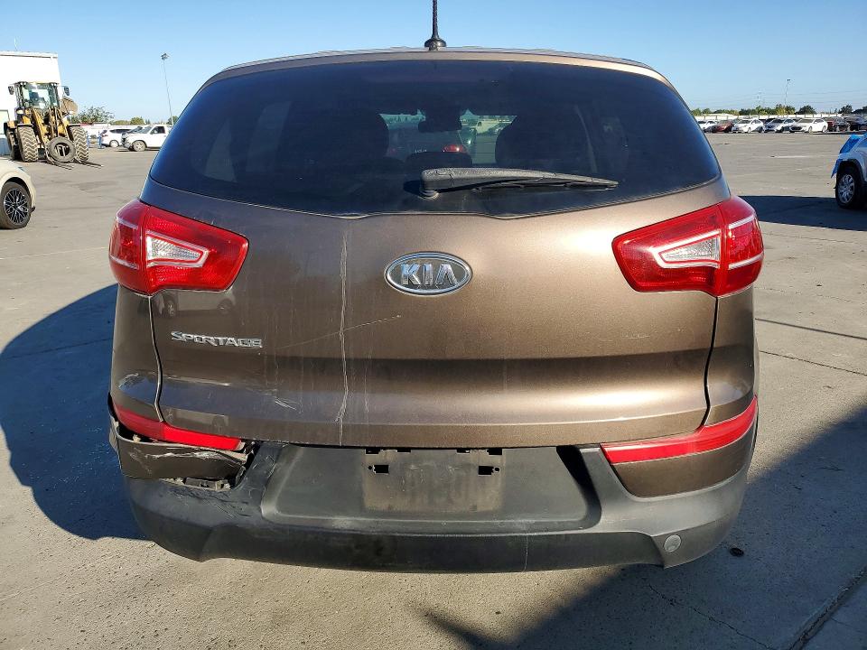 Photo 6 from auction – 2011 KIA SPORTAGE with VIN KNDPB3A29B7097994
