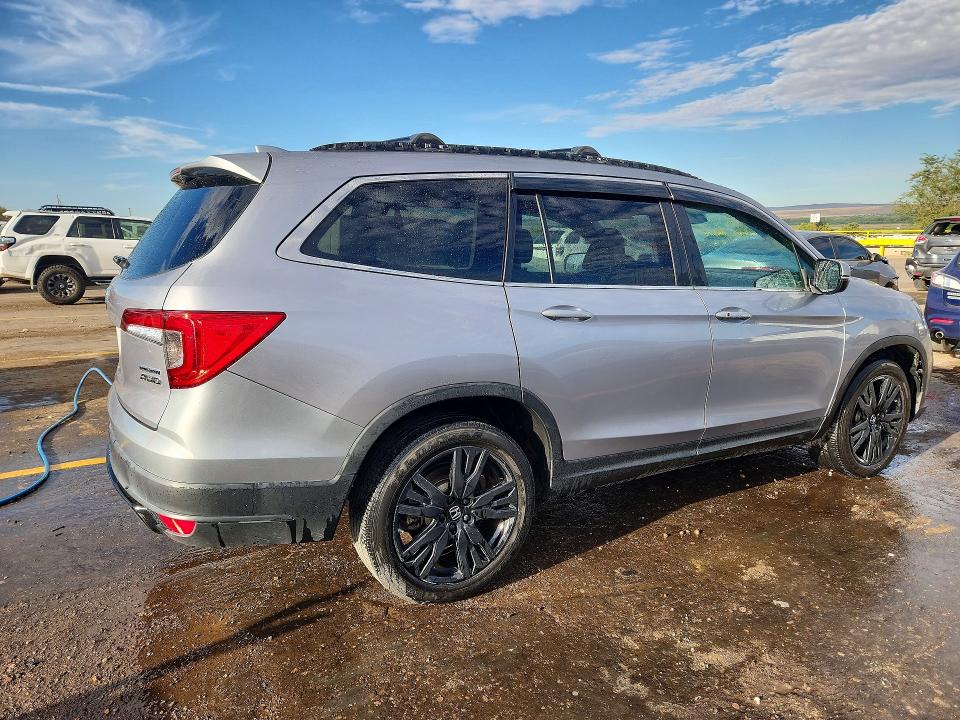 Photo 3 from auction – 2021 HONDA PILOT with VIN 5FNYF6H28MB015234
