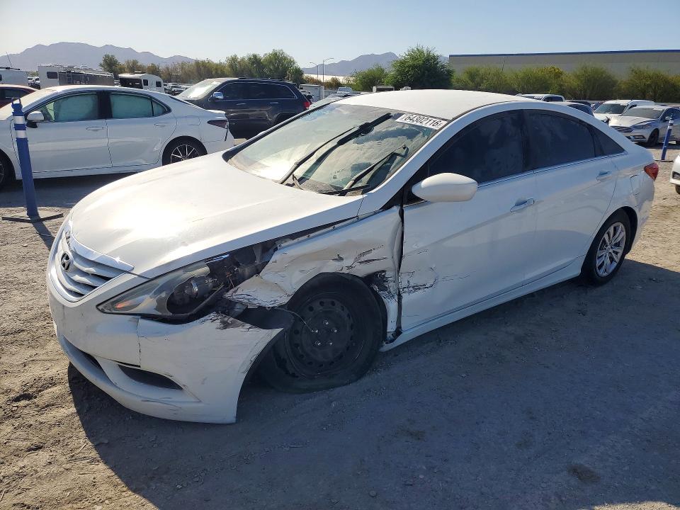 HYUNDAI SONATA 2013 with VIN 5NPEB4AC2DH532035 - Photo from auction