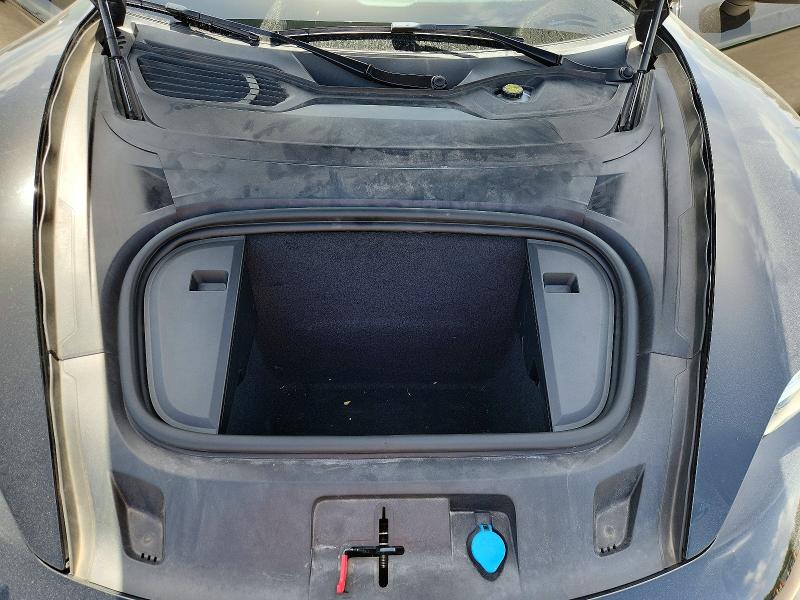 Photo 11 from auction – 2022 PORSCHE TAYCAN with VIN WP0AA2Y15NSA15747