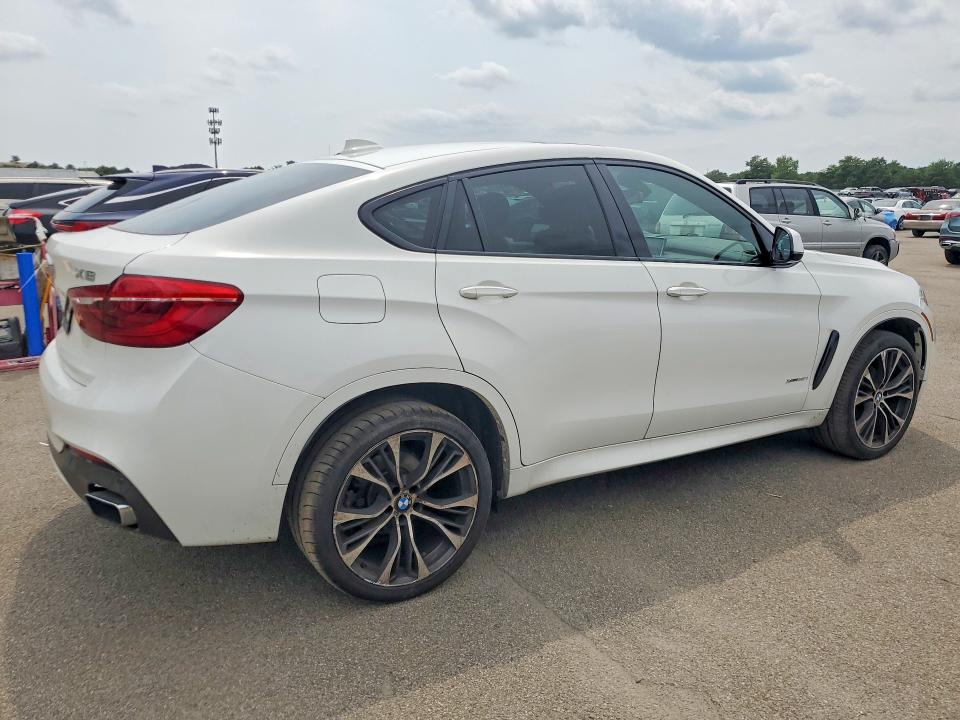 Photo 3 from auction – 2018 BMW X6 with VIN 5UXKU2C56J0Z62559