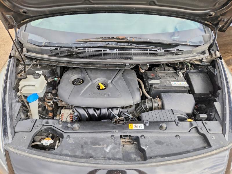 Zdjęcie 12 z aukcji – 2015 KIA RONDO z VIN KNAHT8A39F7077867