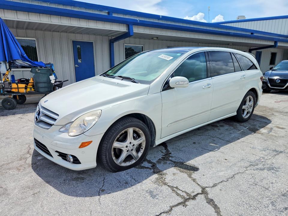 صورة رقم 1 من المزاد - 2008 MERCEDES-BENZ R مع VIN 4JGCB22E08A080753