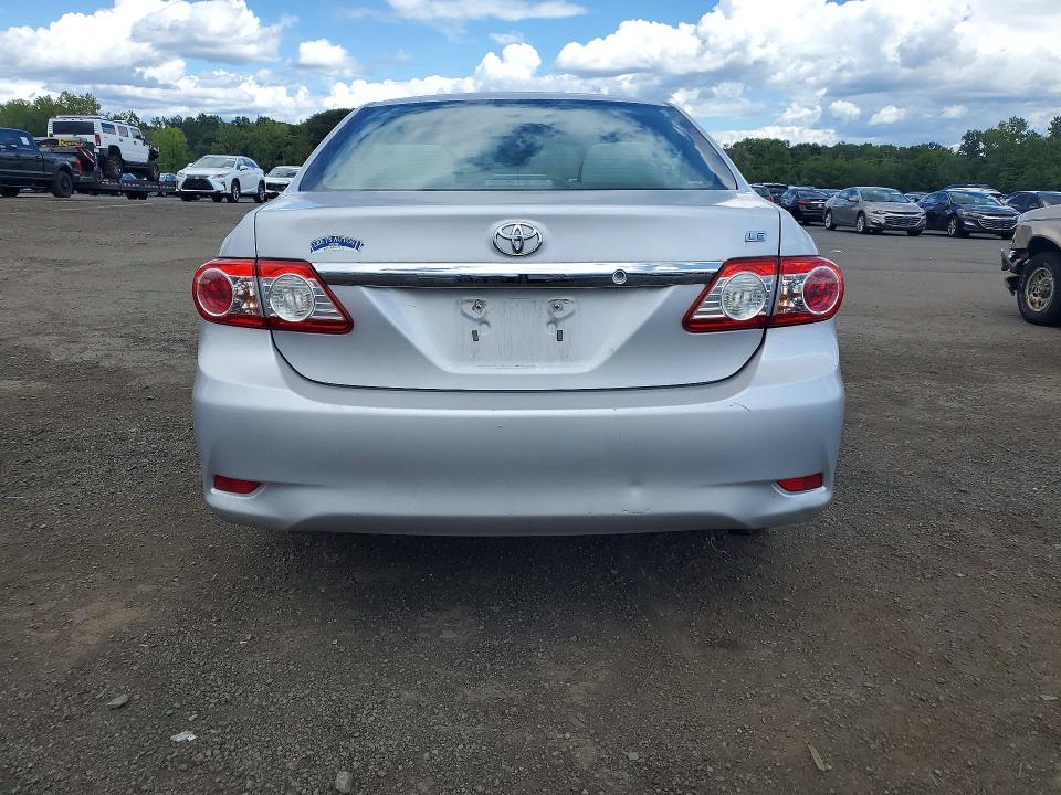 Photo 6 from auction – 2012 TOYOTA COROLLA with VIN 2T1BU4EE1CC861870