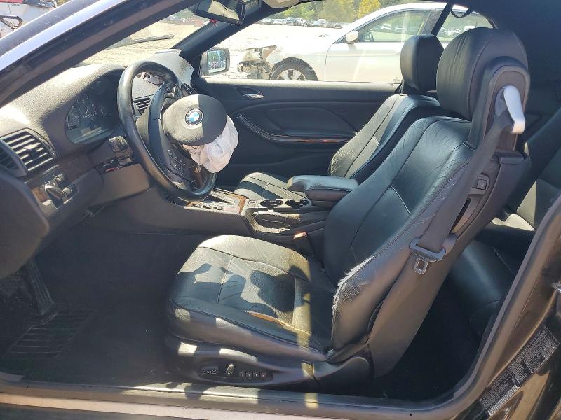 Photo 7 from auction – 2004 BMW 325 with VIN WBABW33444PL32279