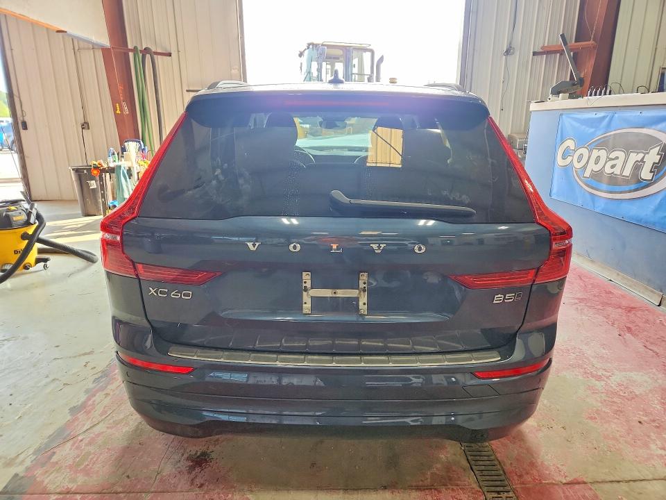 Снимка 6 от търг – 2022 VOLVO XC60 с VIN YV4L12RK1N1924584