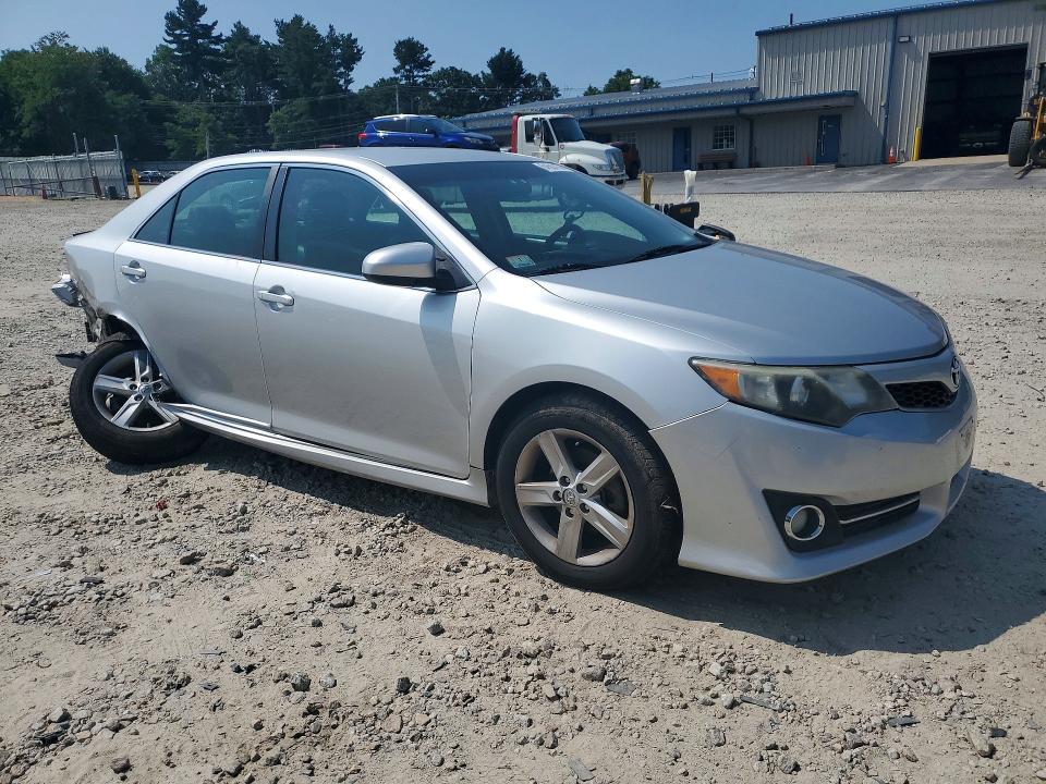 Photo 4 from auction – 2014 TOYOTA CAMRY with VIN 4T1BF1FK6EU346619