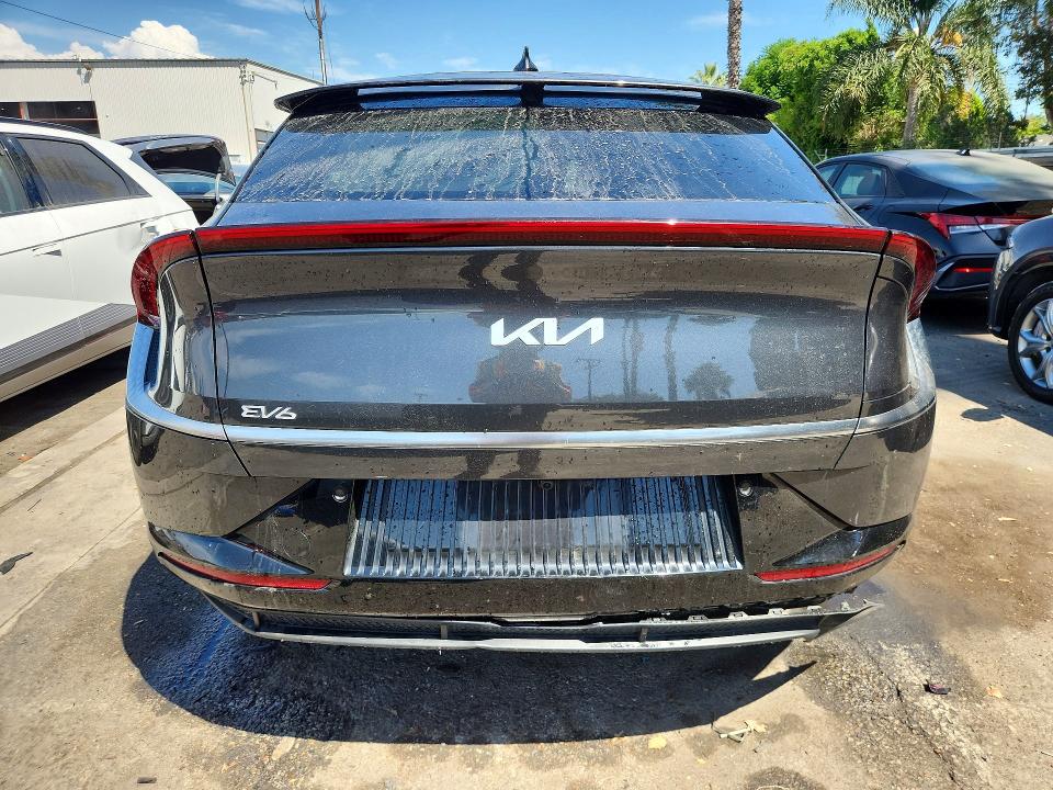 Photo 6 from auction – 2023 KIA EV6 with VIN KNDC34LA1P5604766