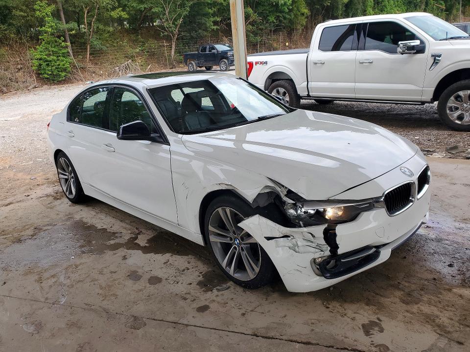 Photo 4 from auction – 2015 BMW 328 with VIN WBA3A5G53FNS89845