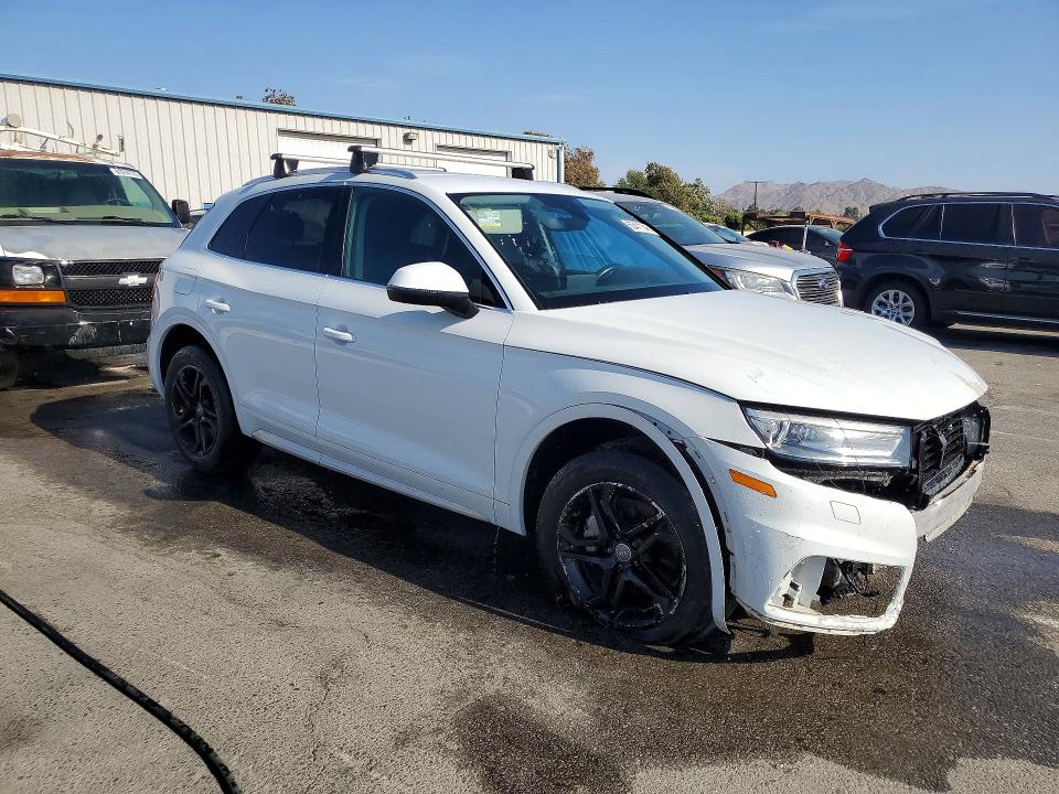 Foto 4 de la subasta – 2019 AUDI Q5 con VIN WA1ANAFY2K2125107