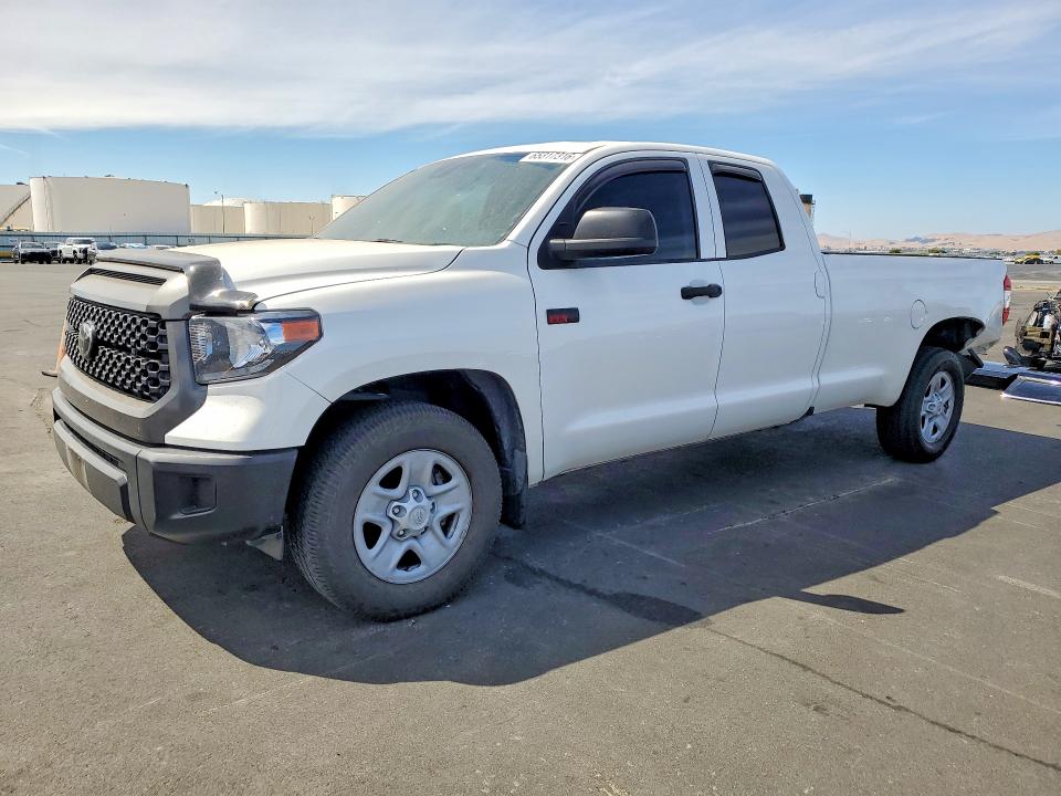 TOYOTA TUNDRA 2021 with VIN 5TFTY5F17MX011996 - Photo from auction