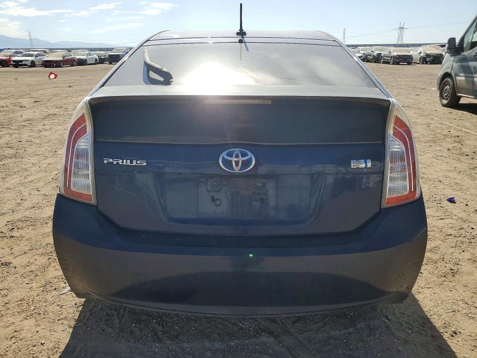Photo 6 from auction – 2012 TOYOTA PRIUS with VIN JTDKN3DU3C1547366