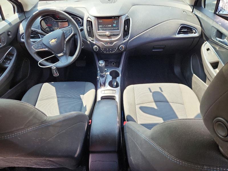 Photo 8 from auction – 2017 CHEVROLET CRUZE with VIN 1G1BE5SM3H7280774