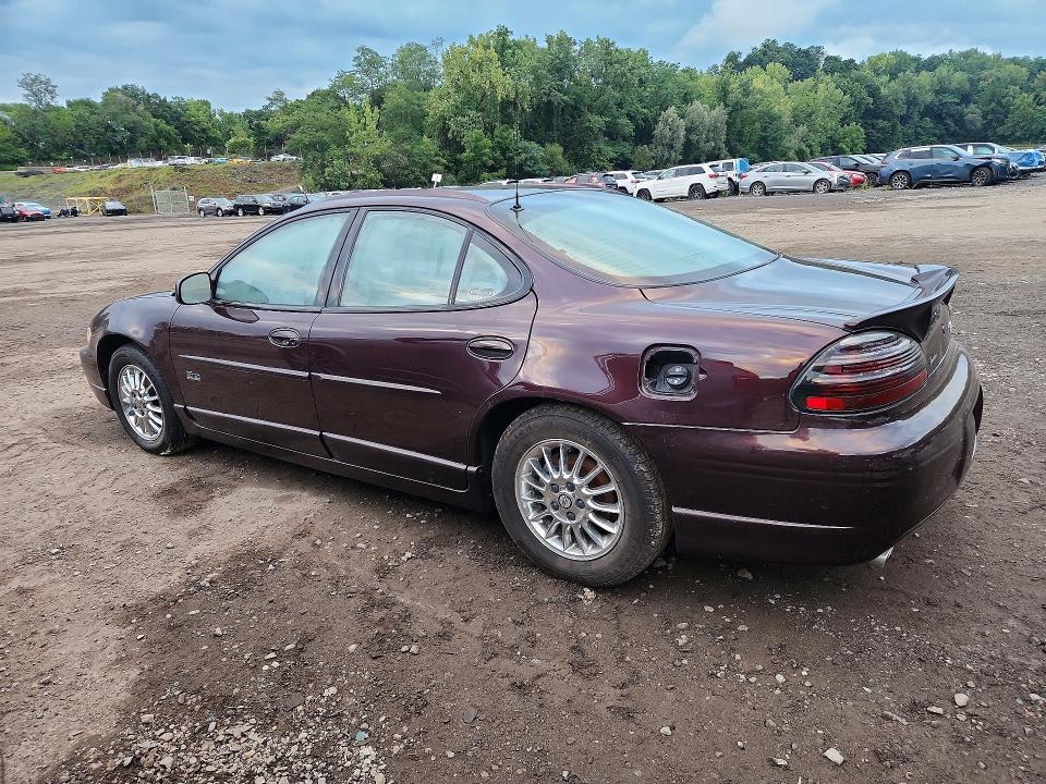 Photo 2 from auction – 2002 PONTIAC GRAND PRIX with VIN 1G2WP52K22F172083