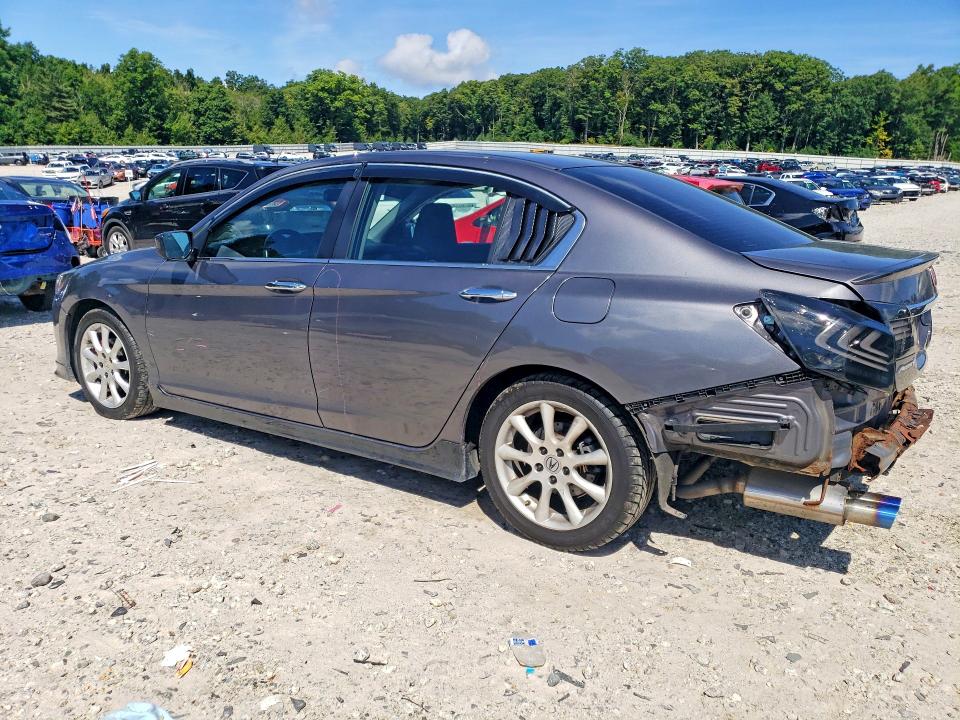 Photo 2 from auction – 2015 HONDA ACCORD with VIN 1HGCR2E50FA170768