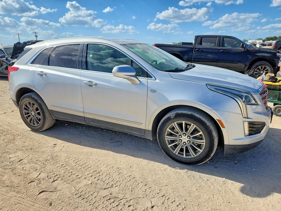 Photo 4 from auction – 2017 CADILLAC XT5 with VIN 1GYKNBRS2HZ177256