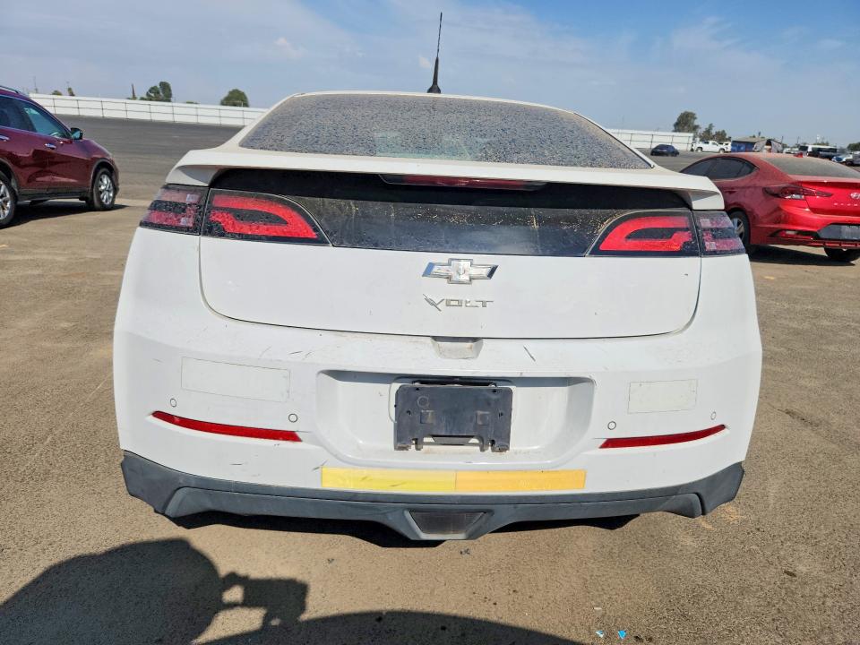 Photo 6 from auction – 2014 CHEVROLET VOLT with VIN 1G1RE6E43EU137806