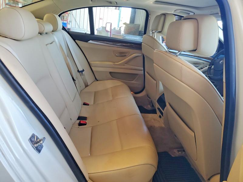 Photo 10 from auction – 2012 BMW 528 with VIN WBAXG5C52CDX04886