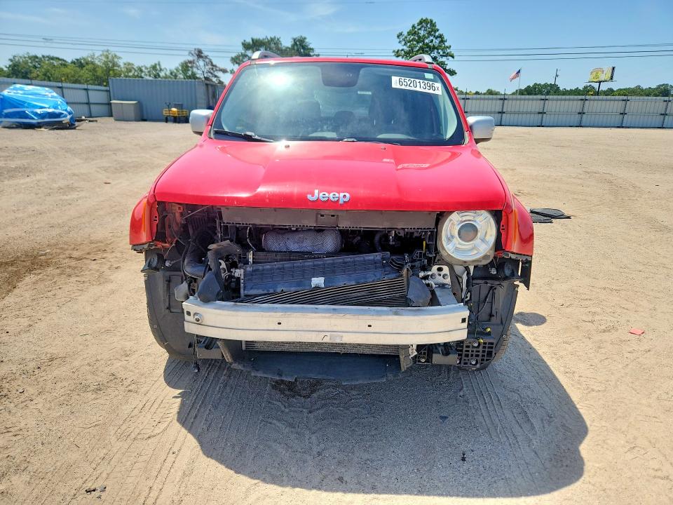 Photo 5 from auction – 2017 JEEP RENEGADE with VIN ZACCJADB1HPF71658