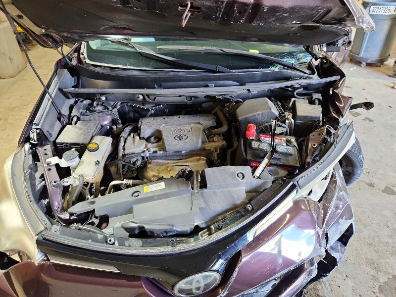 Photo 12 from auction – 2018 TOYOTA RAV4 with VIN 2T3BFREV7JW718450